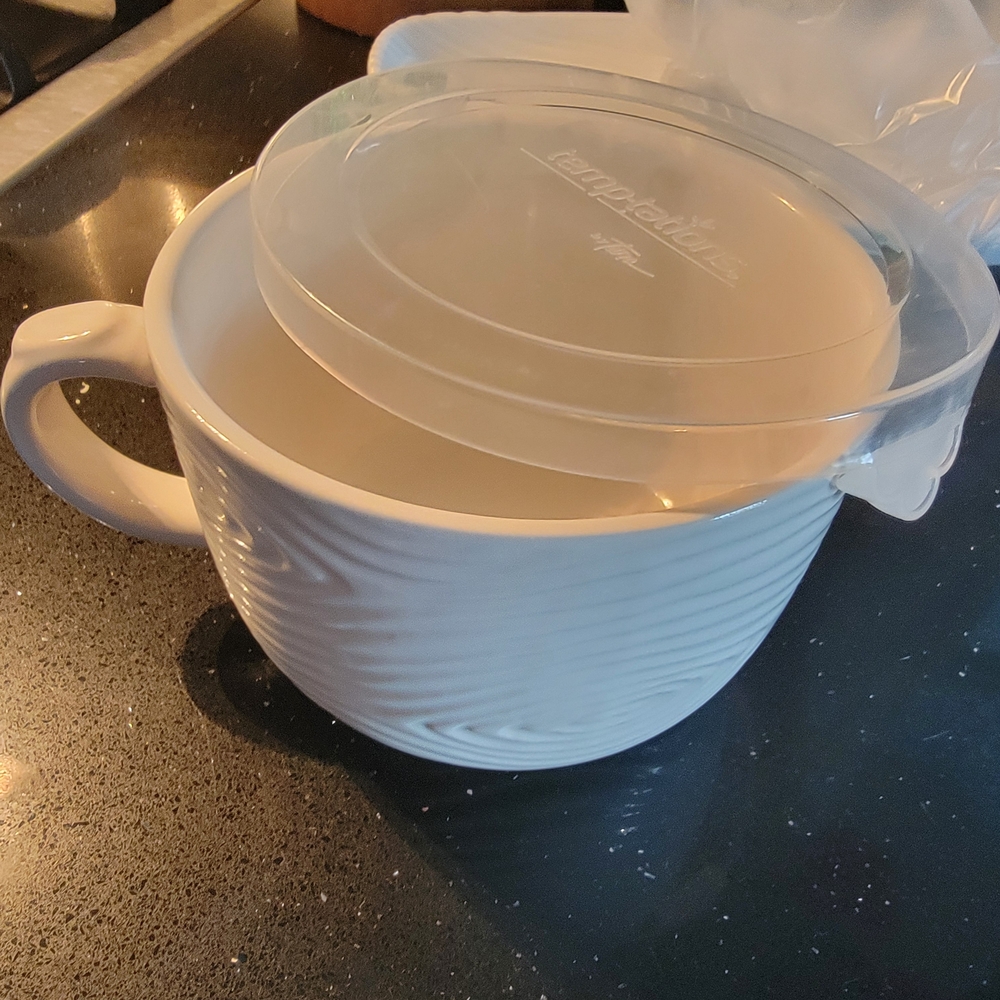 Temp-Tations Cream Ceramic Mug with Lid